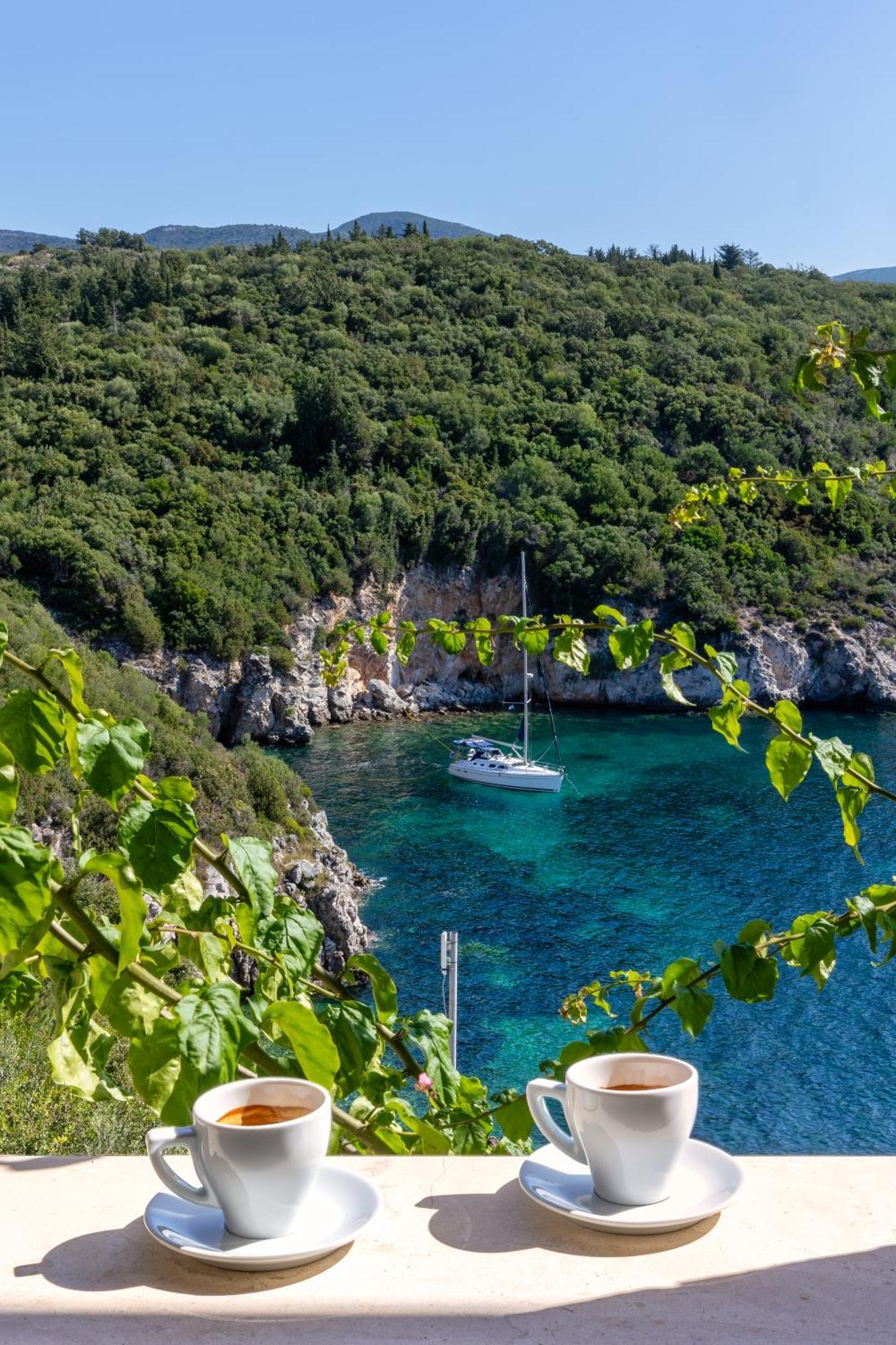 Costa Smeralda Sivota  Exterior photo